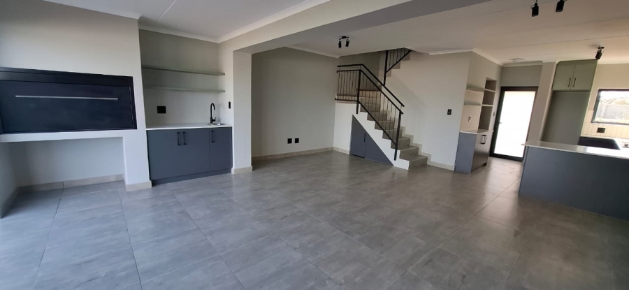 To Let 3 Bedroom Property for Rent in Brackenfell South Western Cape